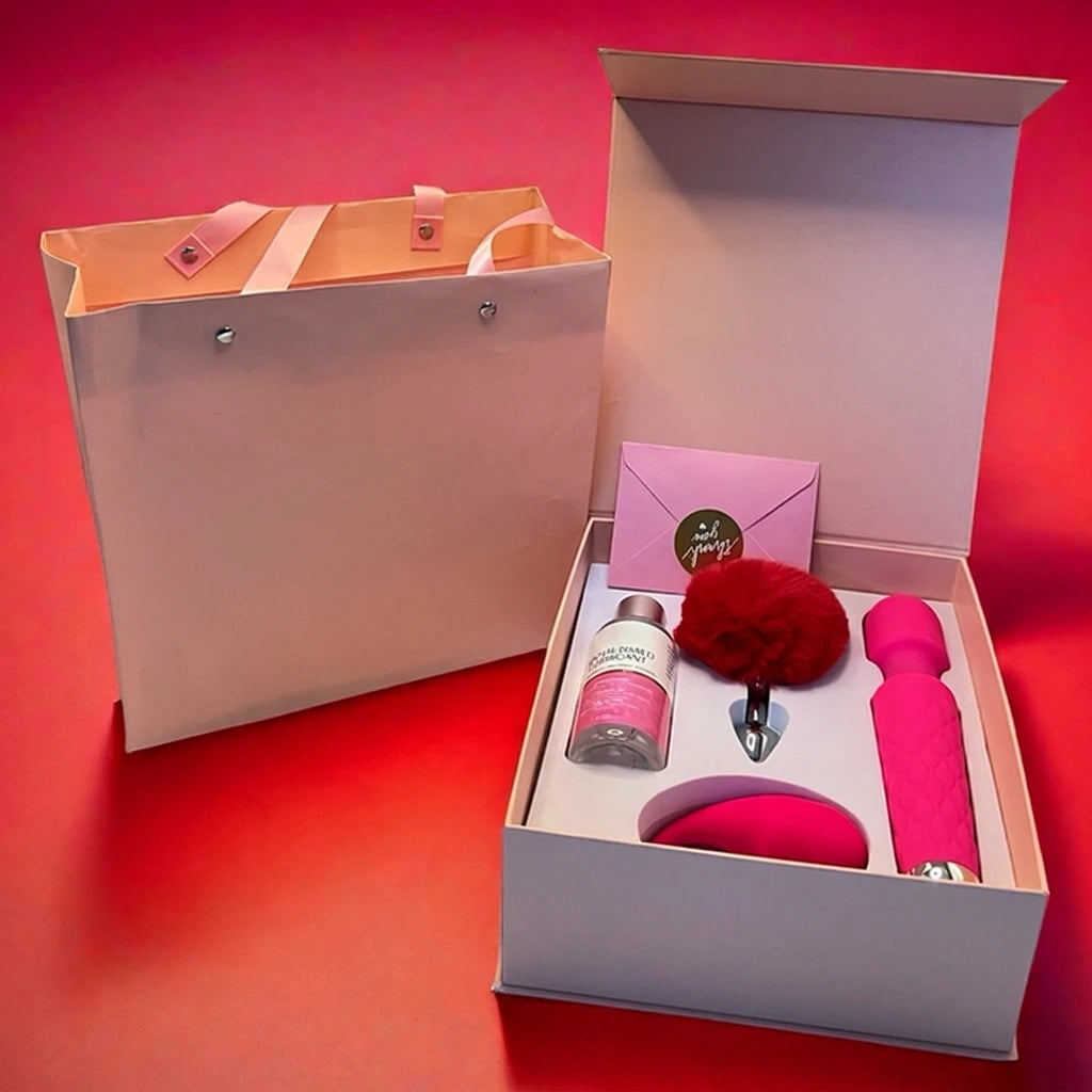 Aura Romantic Couples Gift Set
